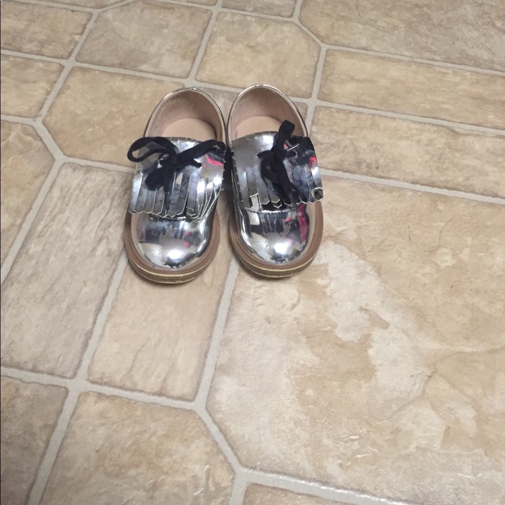 Toddler shoes